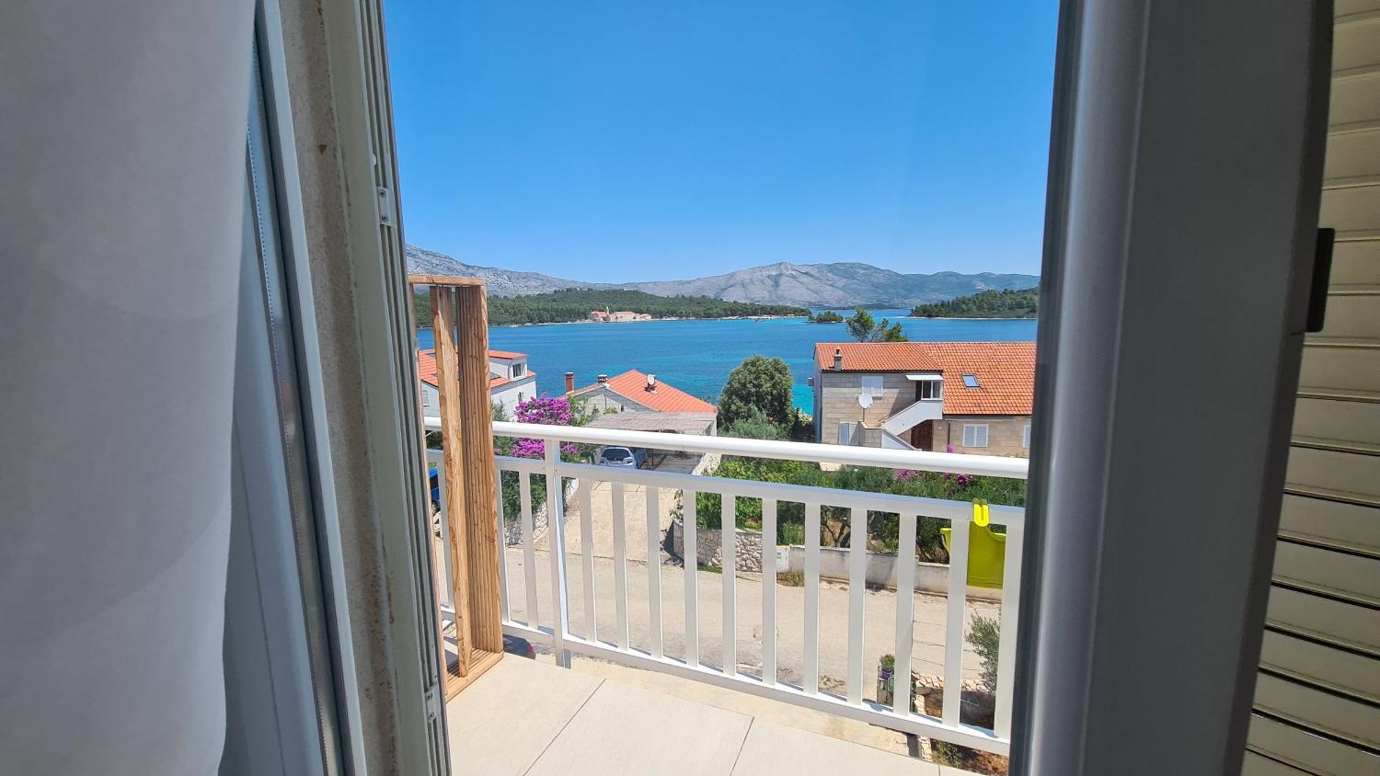 Seaview And Relax Apartment Lumbarda Room photo
